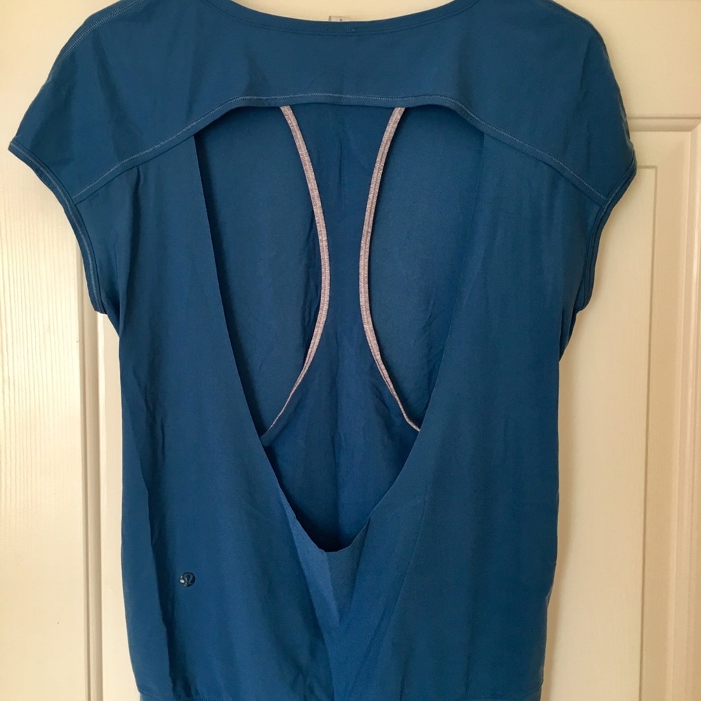 Lululemon shirt